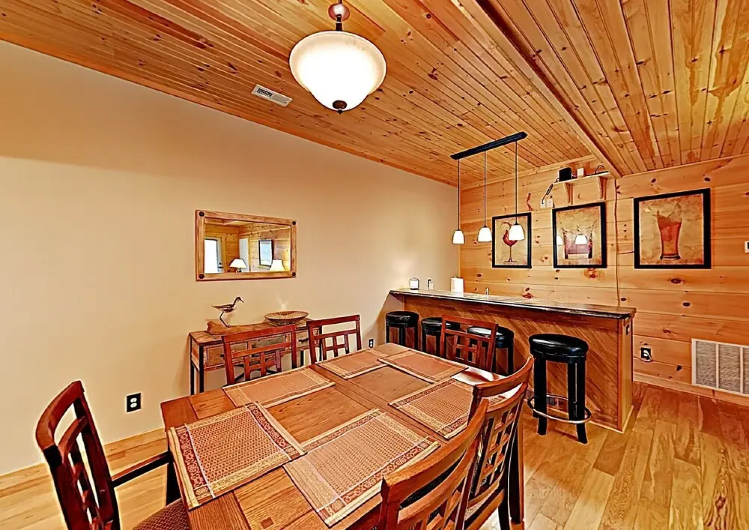 New Listing! Lakefront Log W/ Large Balcony 3 Bedroom Home