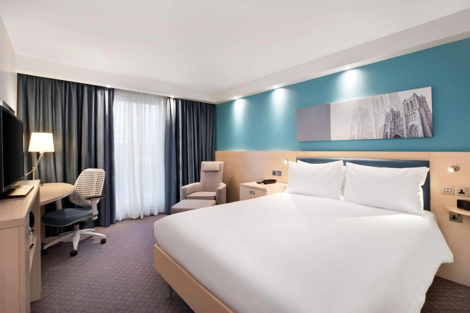 Hampton by Hilton Bristol Airport