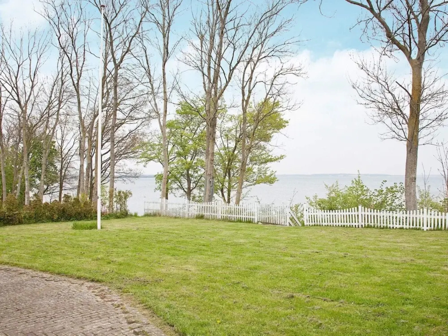 6 Person Holiday Home in Praesto