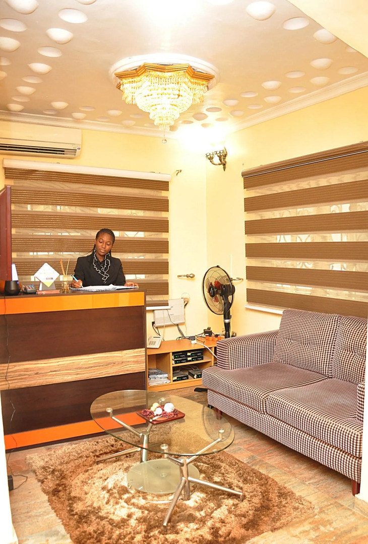 Topaz Luxury Suites & Apartments