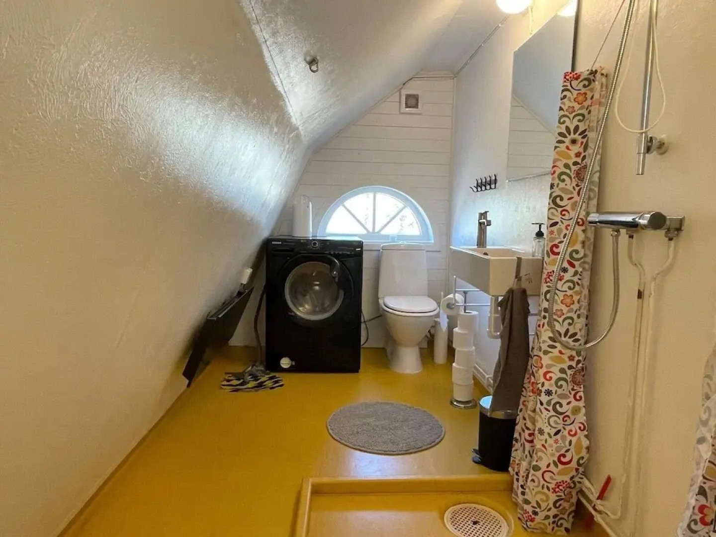 5 Person Holiday Home in Farbo