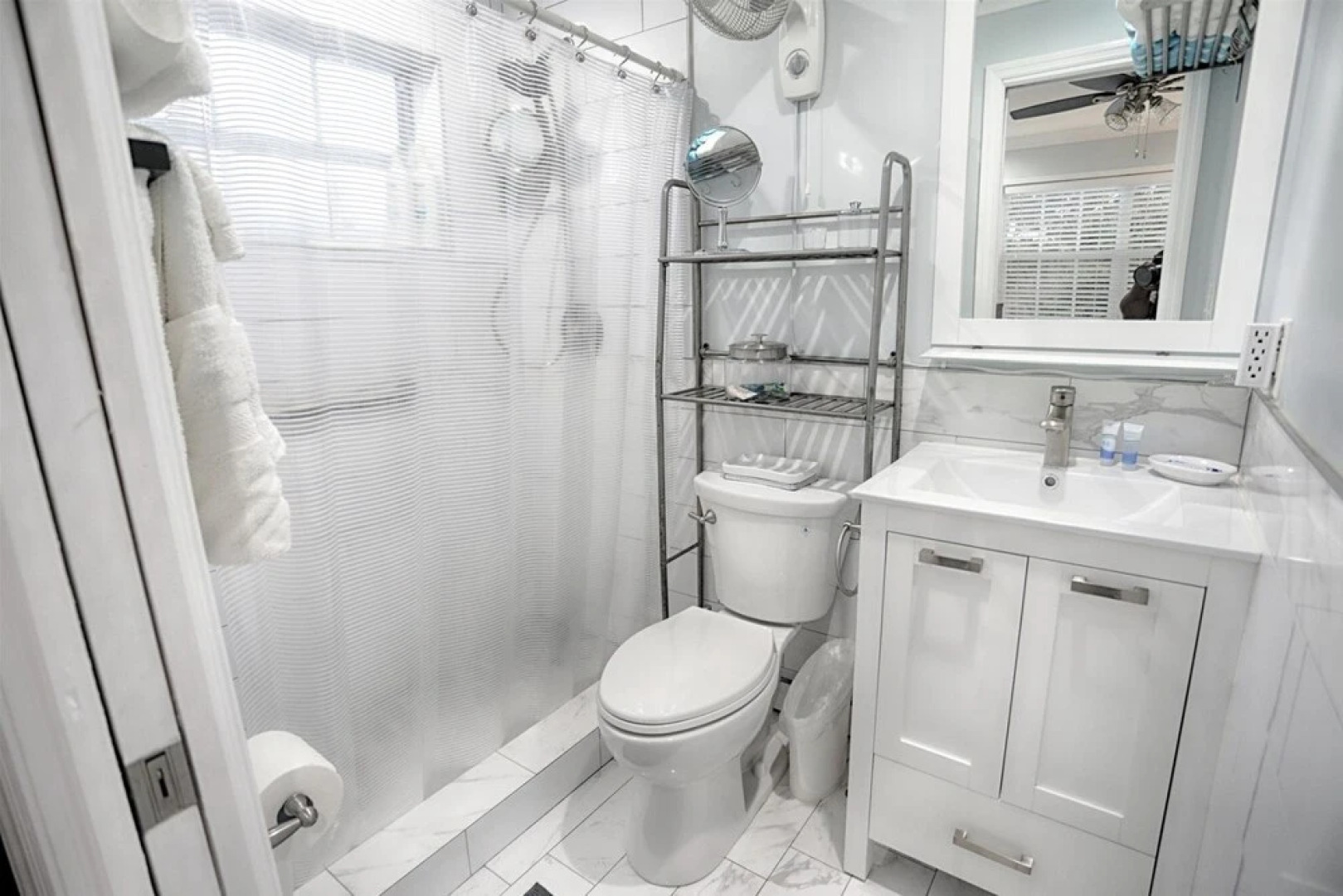 Boca Chica Frank`s Key West Experience