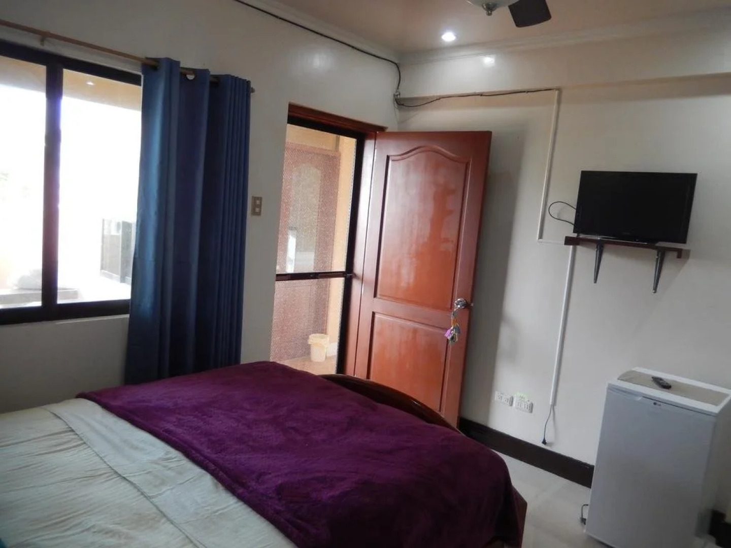 Casa Royal Beach Front