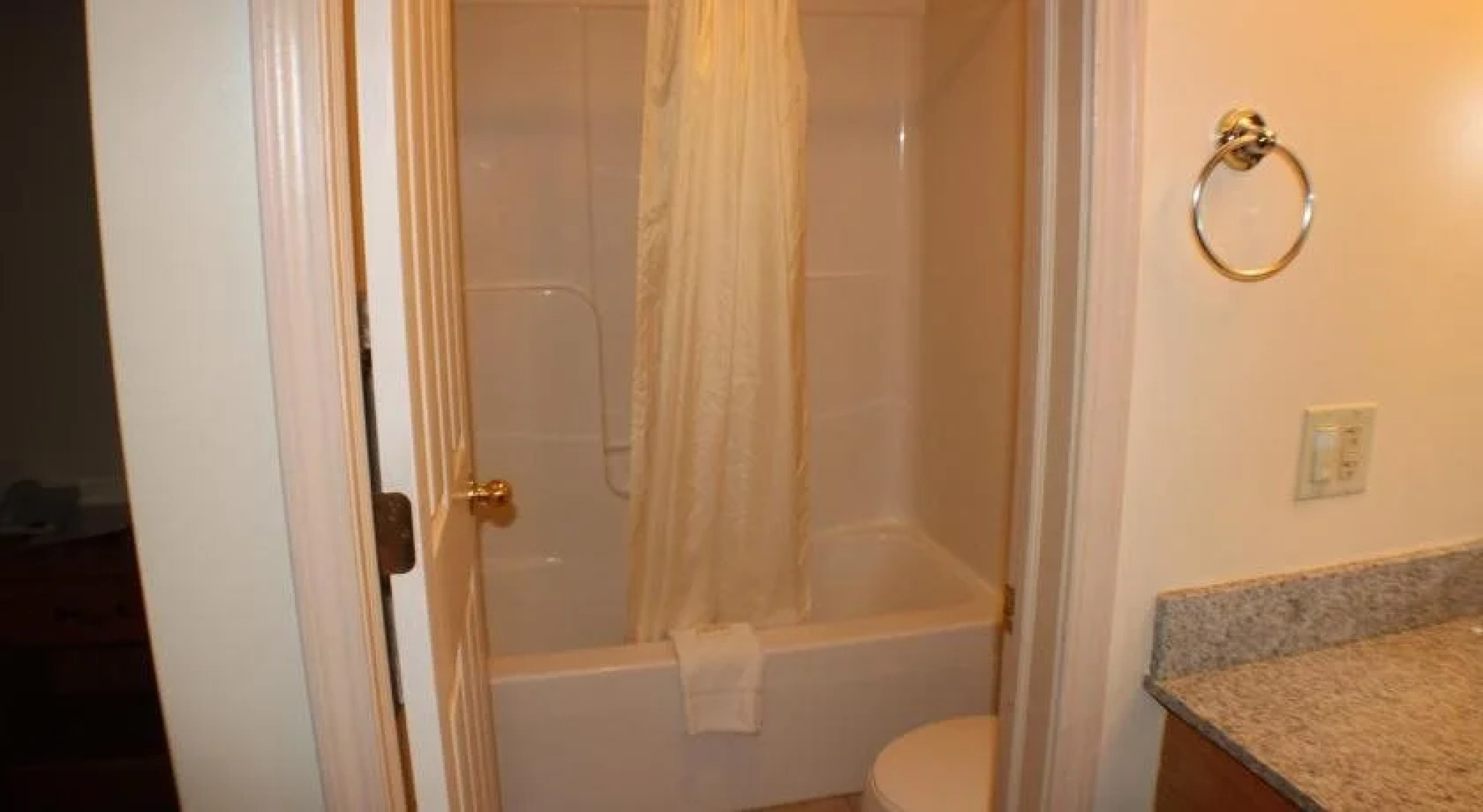 Capri Village Resort