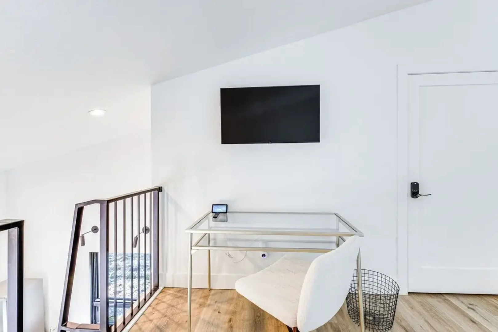 Modern Bellaire Cabin < 5 Mi to Lake & Slopes!