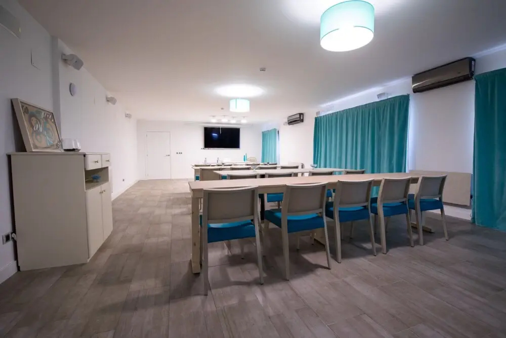 The Rock Suites & Spa