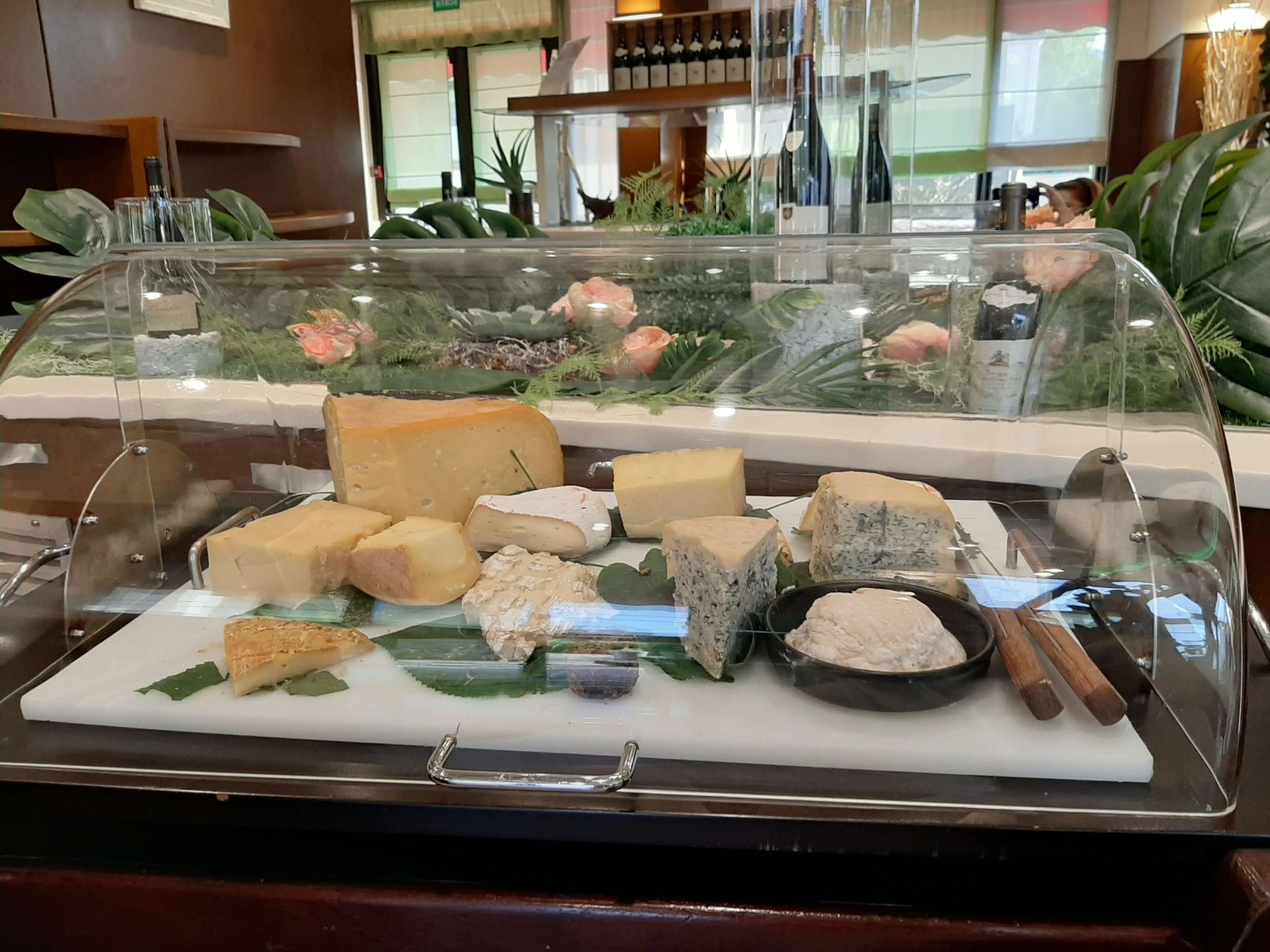 Kyriad Nevers Centre