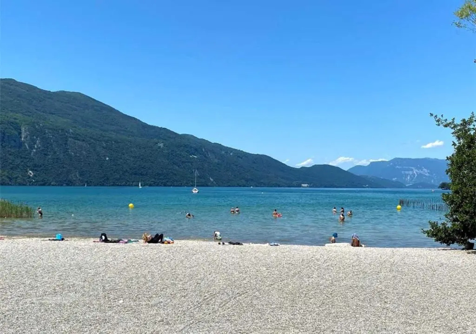 Appartement spacieux centre Aix les Bains