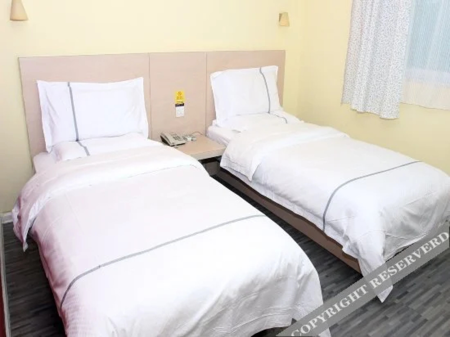 Sanyuan Chain Hotel (Taiyuan City College Branch)