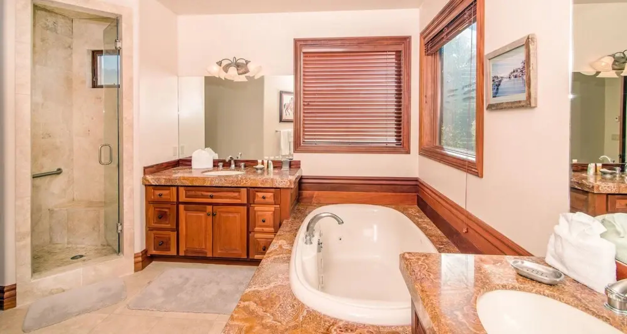 Lodge ON THE Point by Exceptional Stays