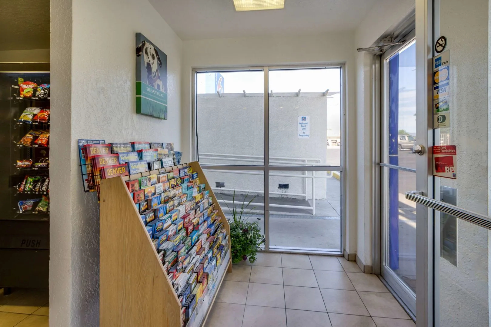 Motel 6 – Lakewood, CO