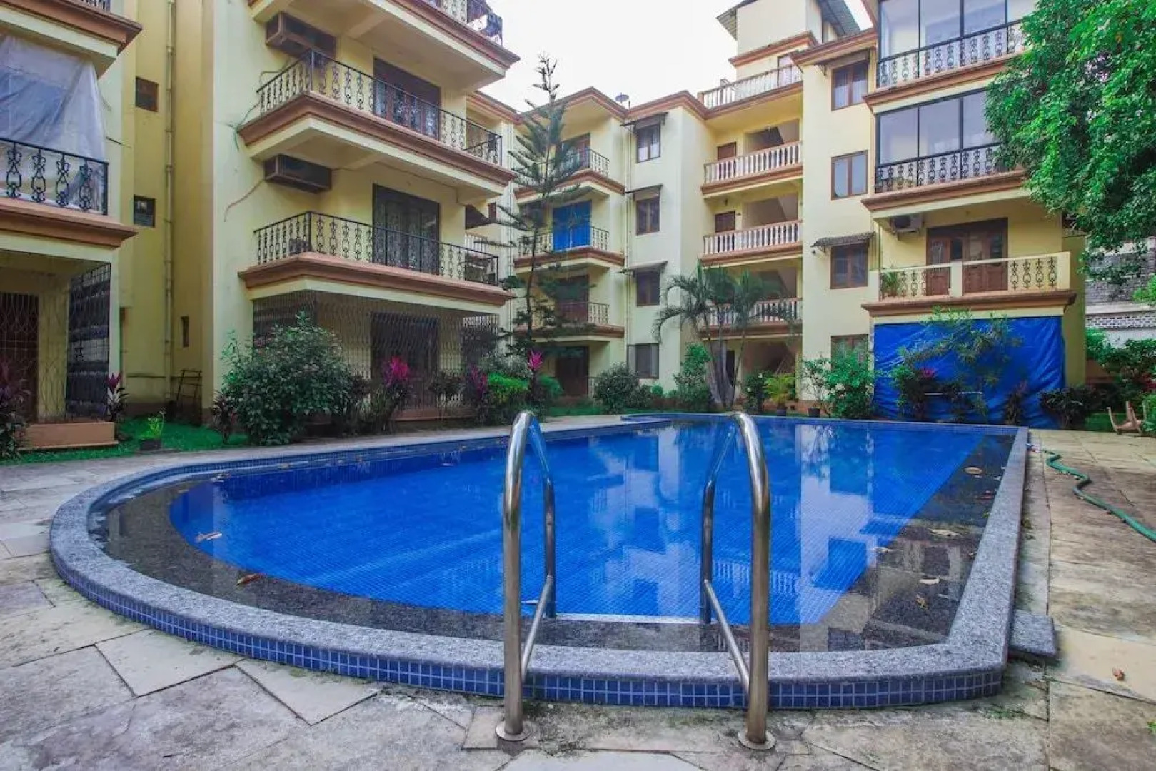 OYO 18705 Home Elegant 2BHK Parra