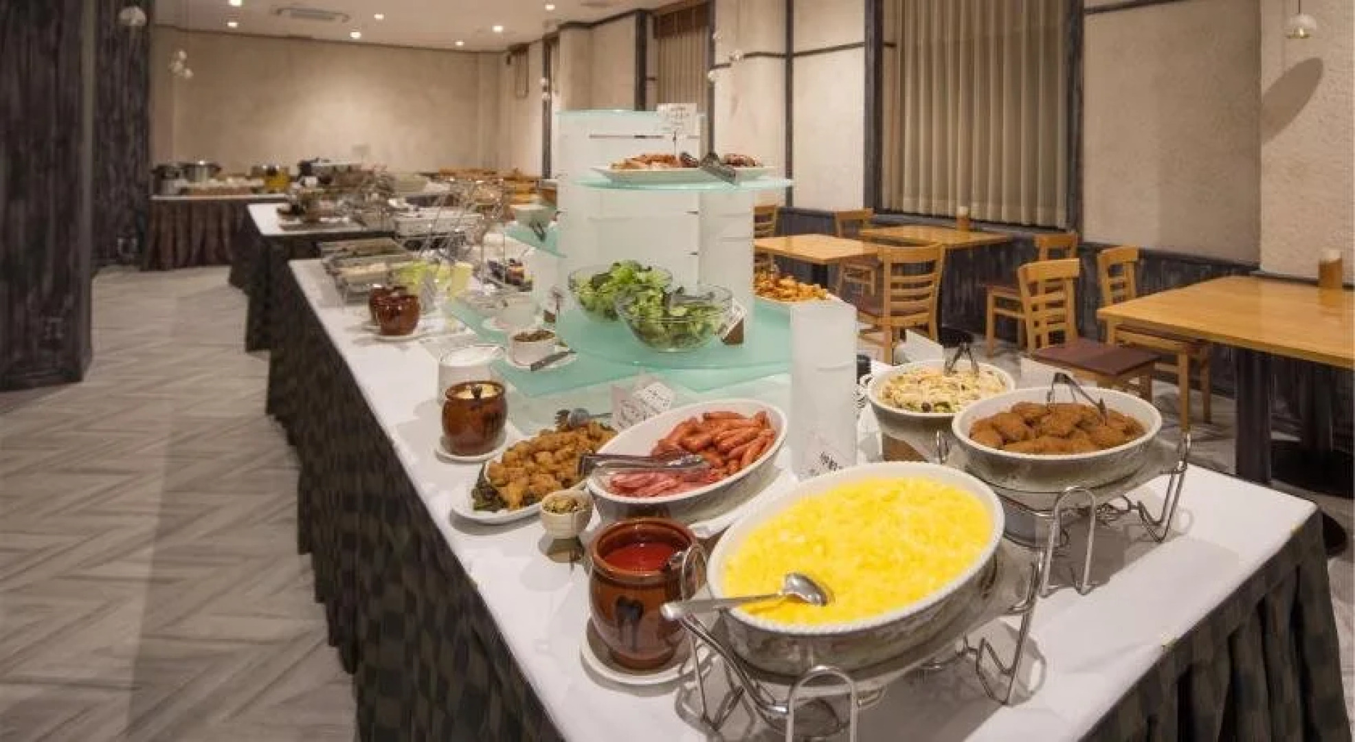 Miyakonojo Green Hotel