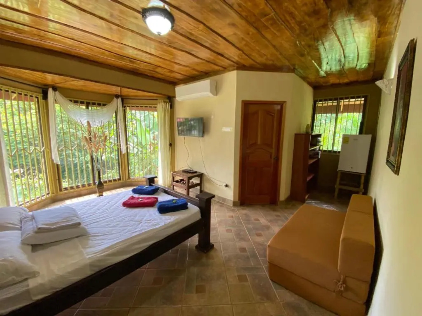 Bahía Ballena Rooms