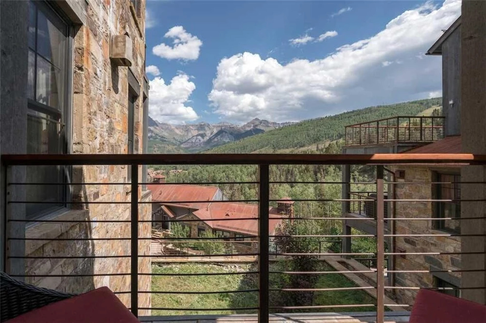 Cassidy Ridge C301- Fawns Leap