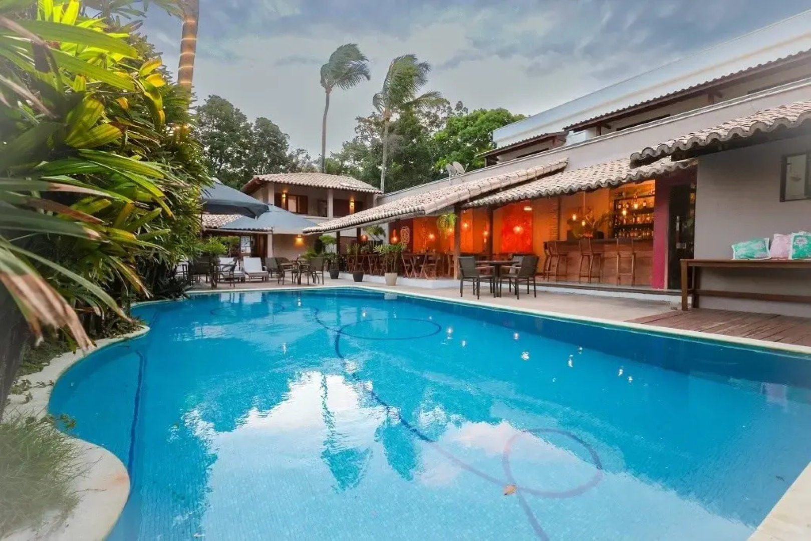 Hotel Pousada Coqueiros