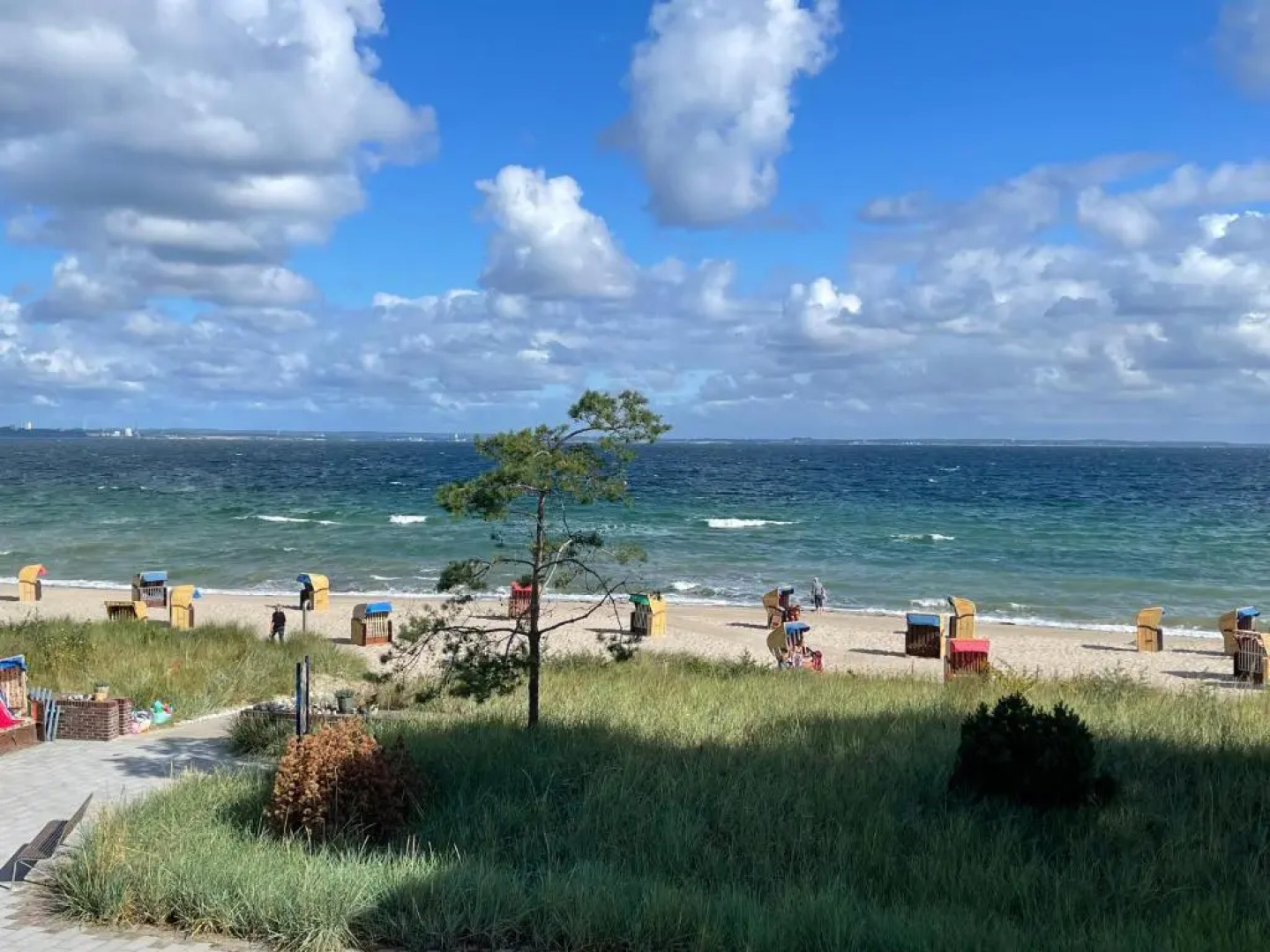 Goldmädchen 93 - Beach House