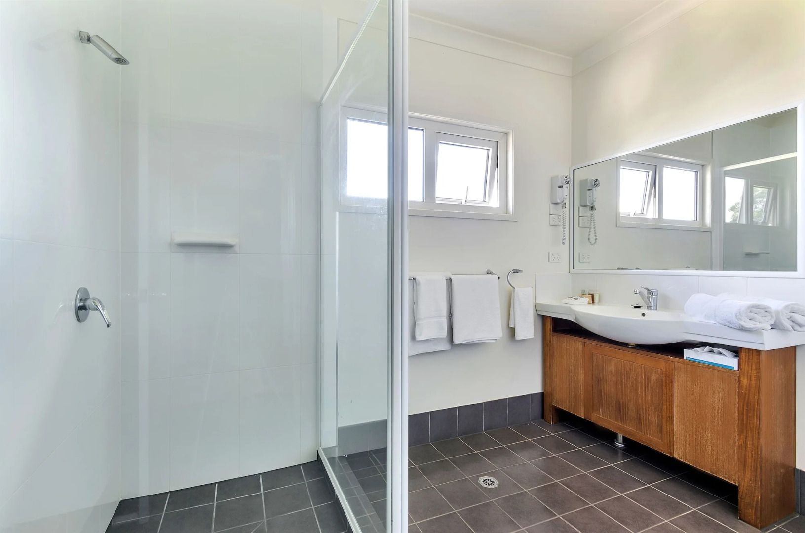 Coachman's Inn Warwick