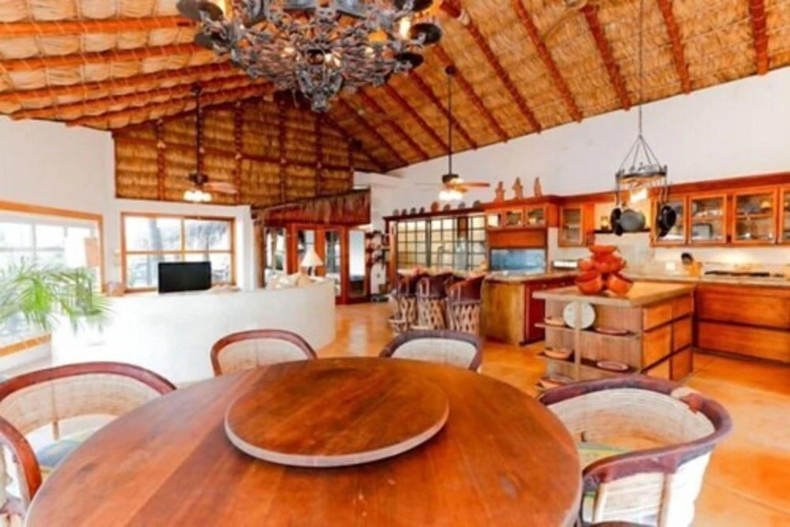 Casa Rossein by Wolf PM