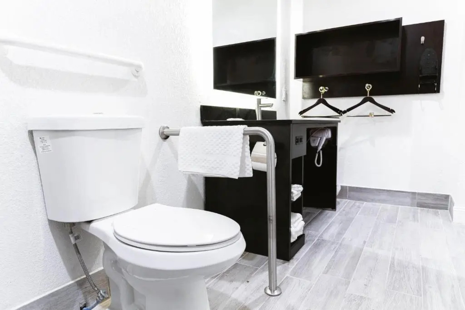 Motel 6 Bellville, OH - Mid Ohio