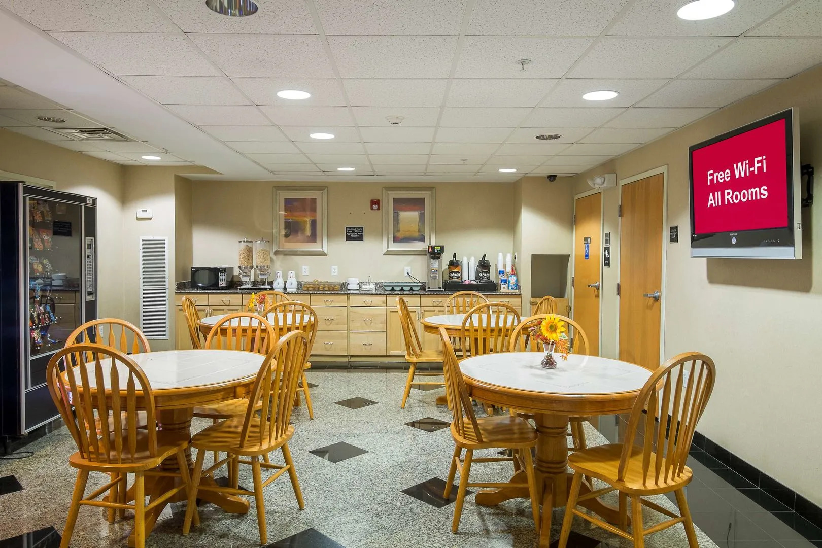 Red Roof Inn & Suites Philadelphia - Bellmawr