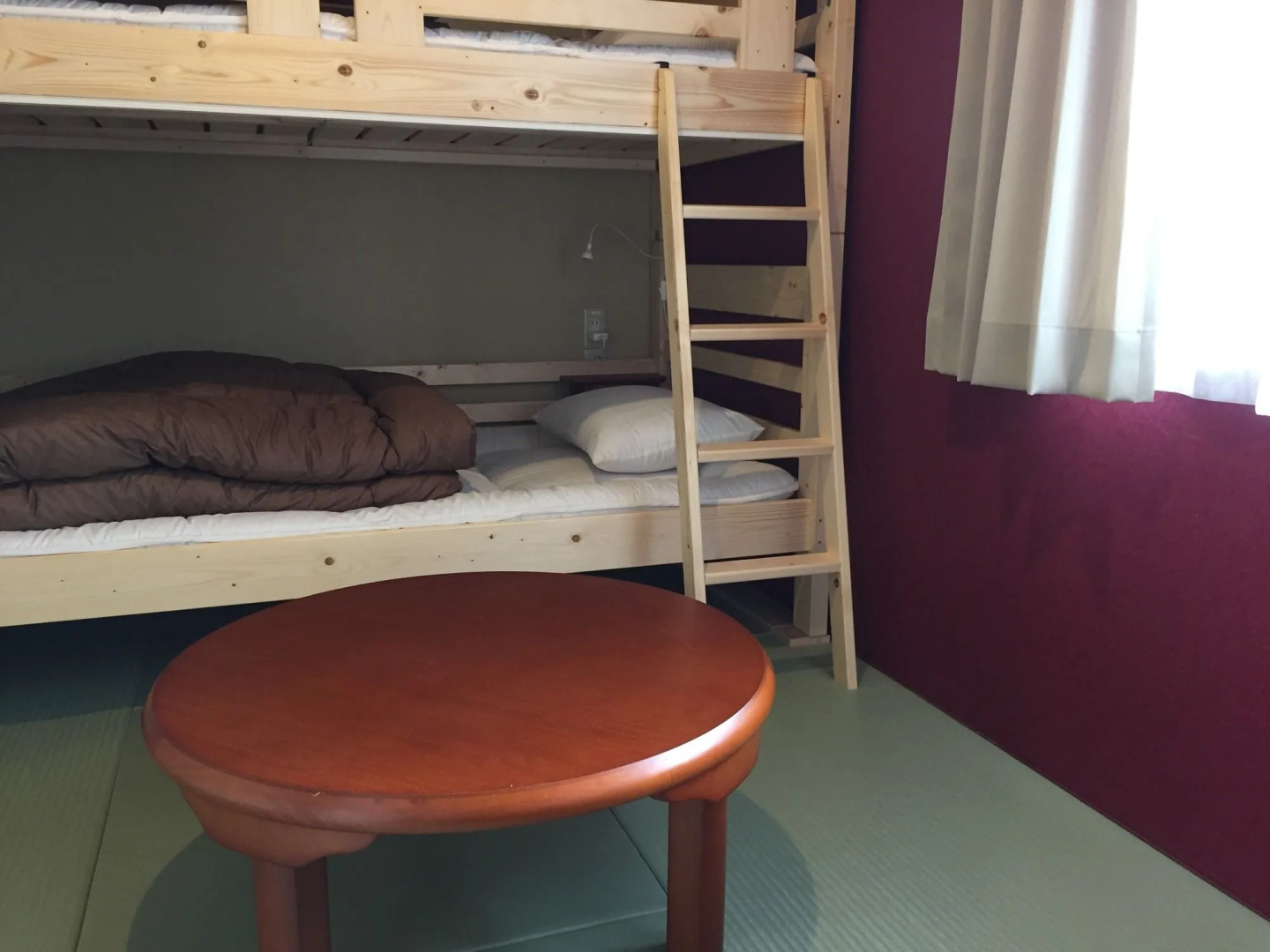 Guest House Rojiura - Hostel