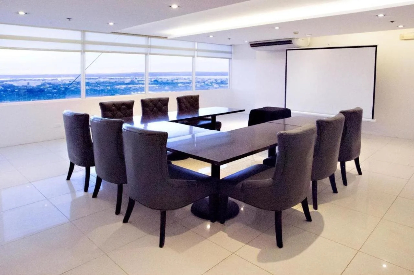 Injap Tower Hotel