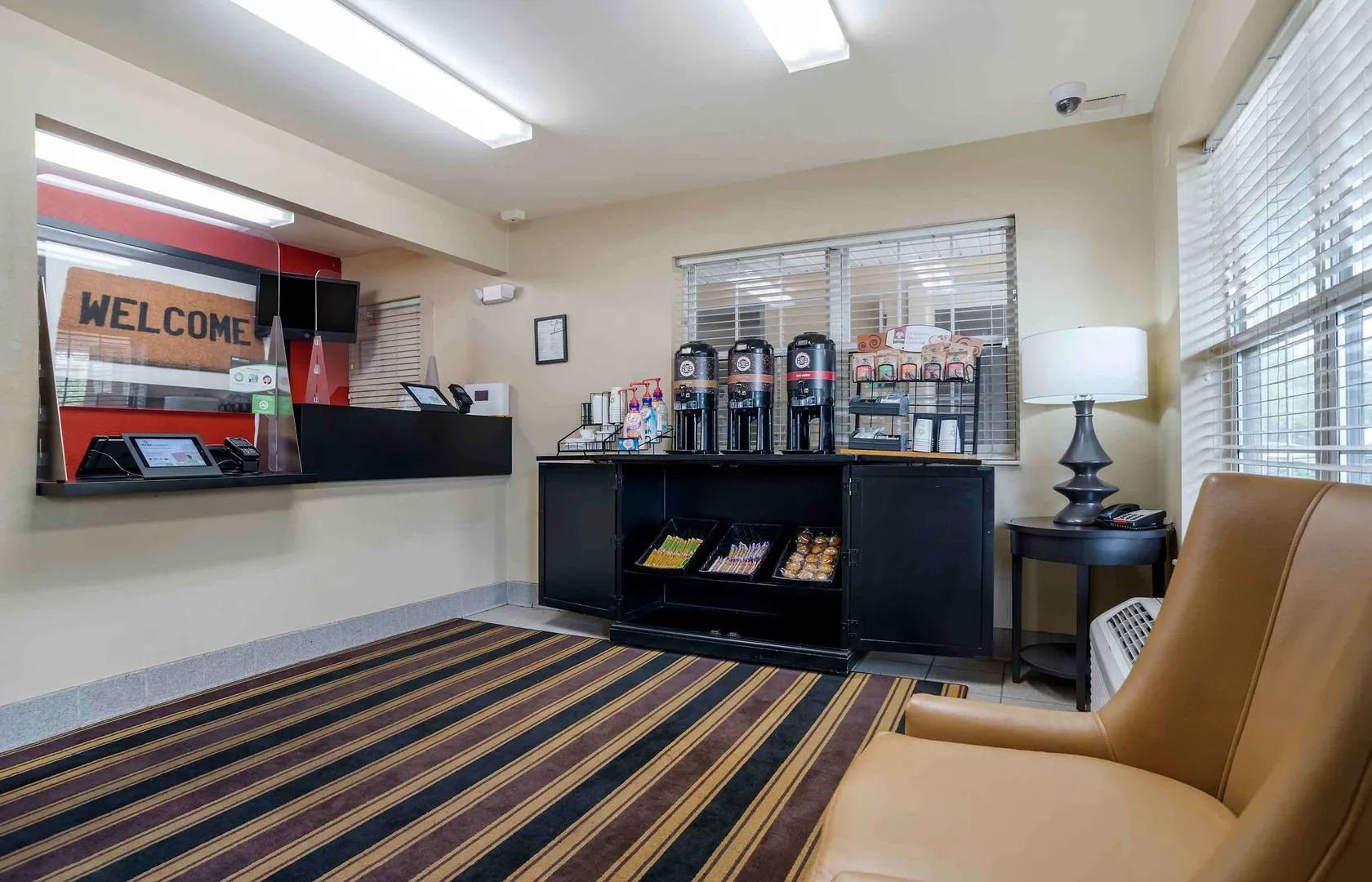 Studio 6 Huntsville, AL - US Space & Rocket Center