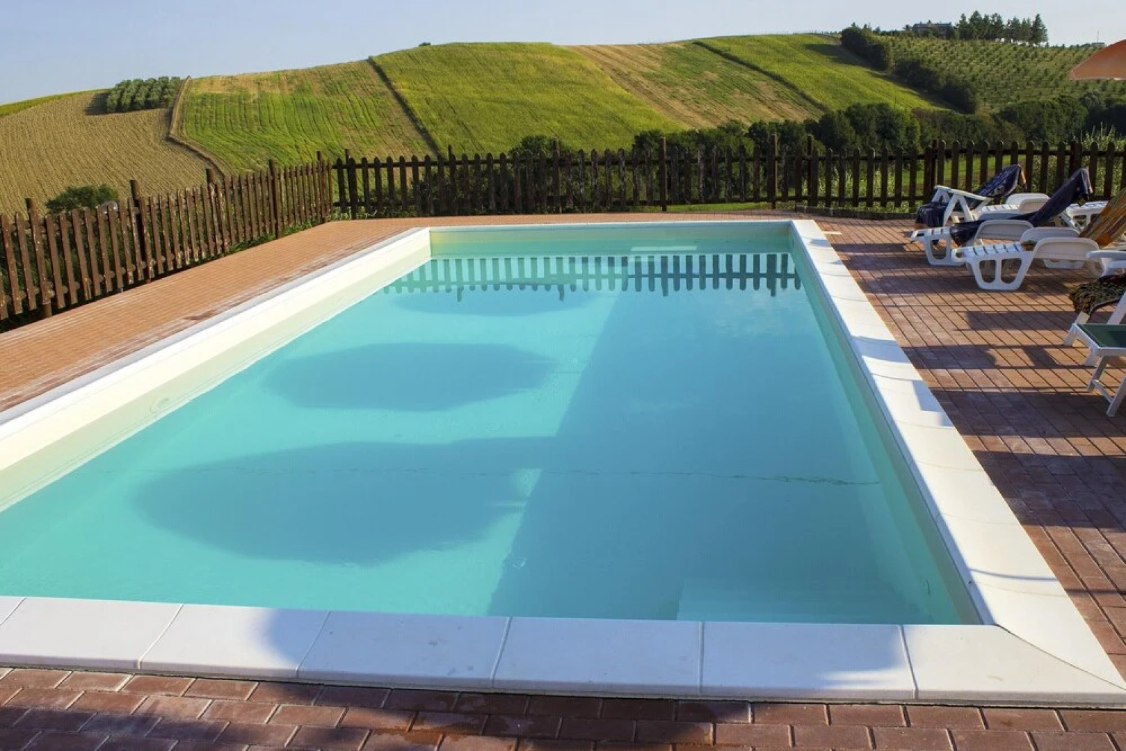 Apartment With one Bedroom in Provincia di Ancona, With Shared Pool and Wifi