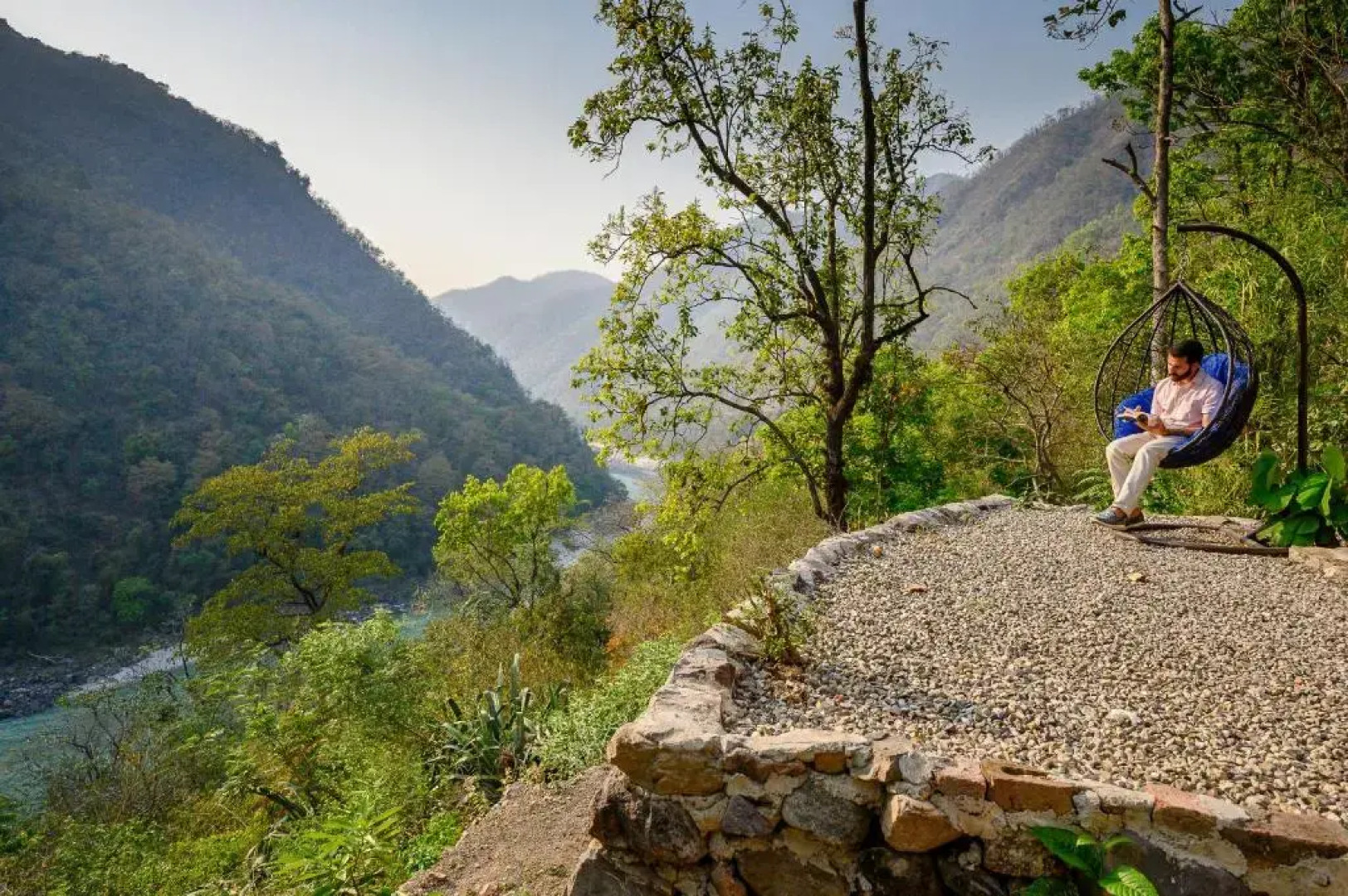 Neemrana's Glasshouse on The Ganges