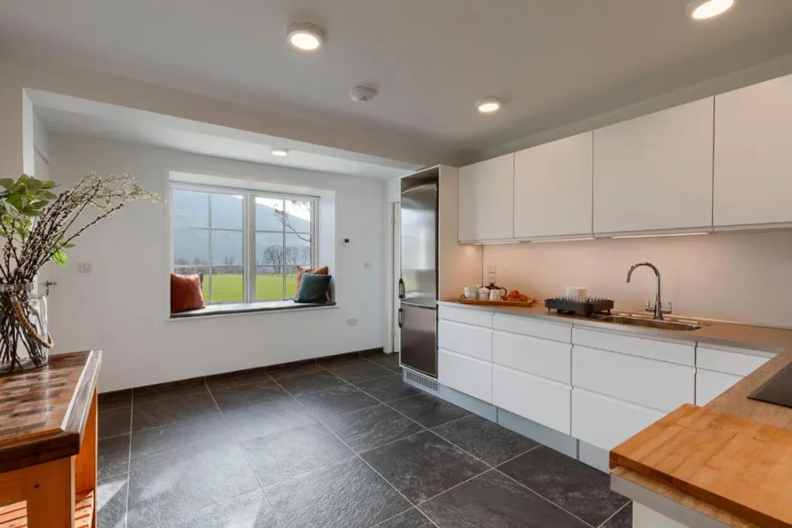 Dalveich Cottage W/hot tub & Stunning Views