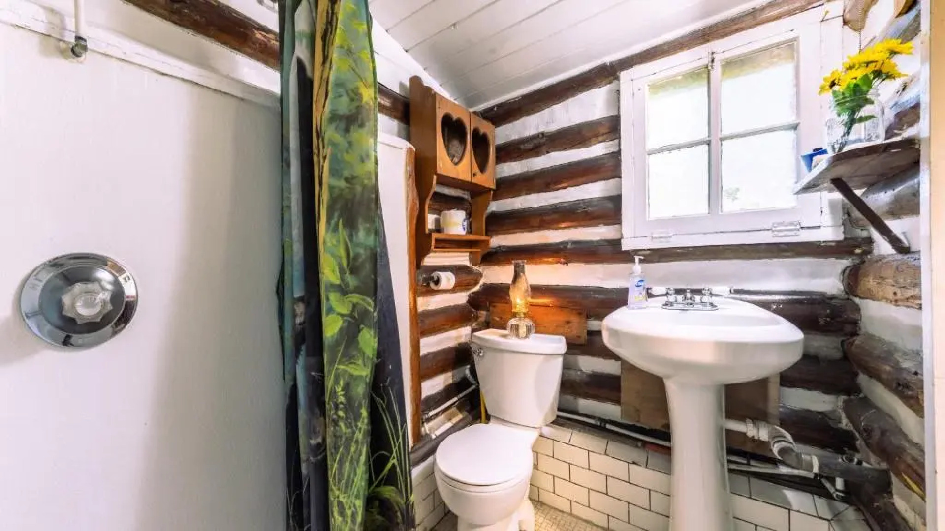 Log Cabin Motor Court