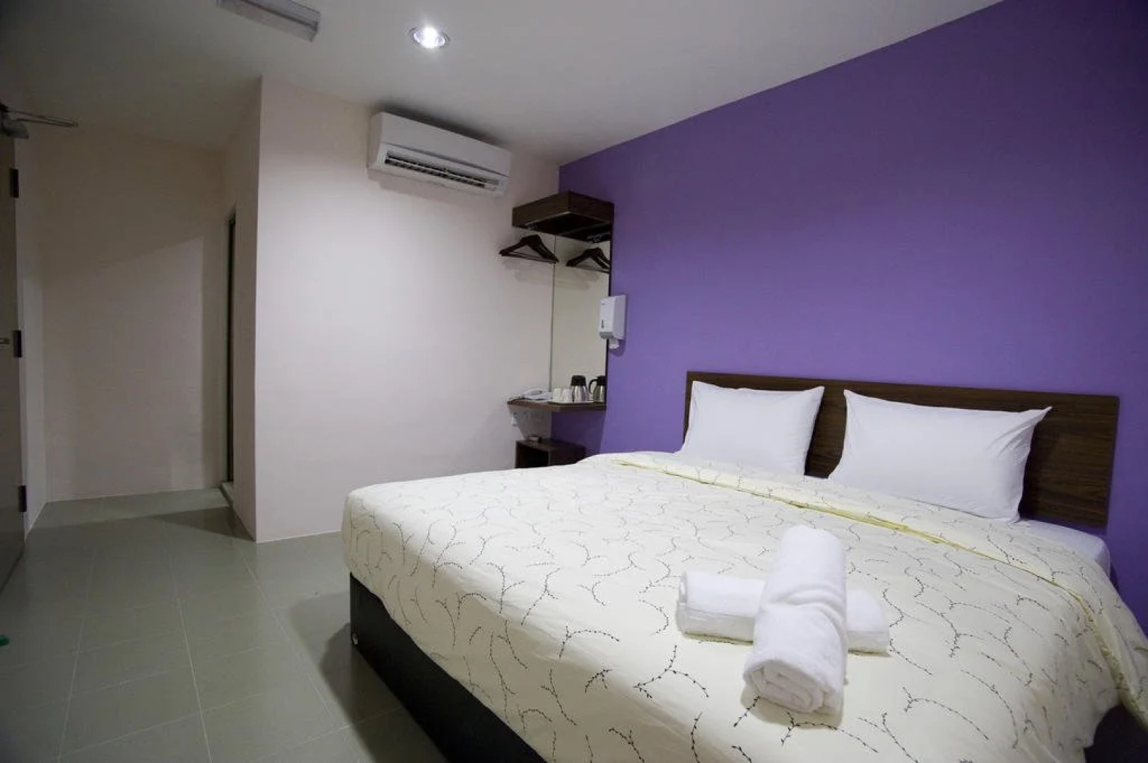 OYO 89480 Dream House Hotel