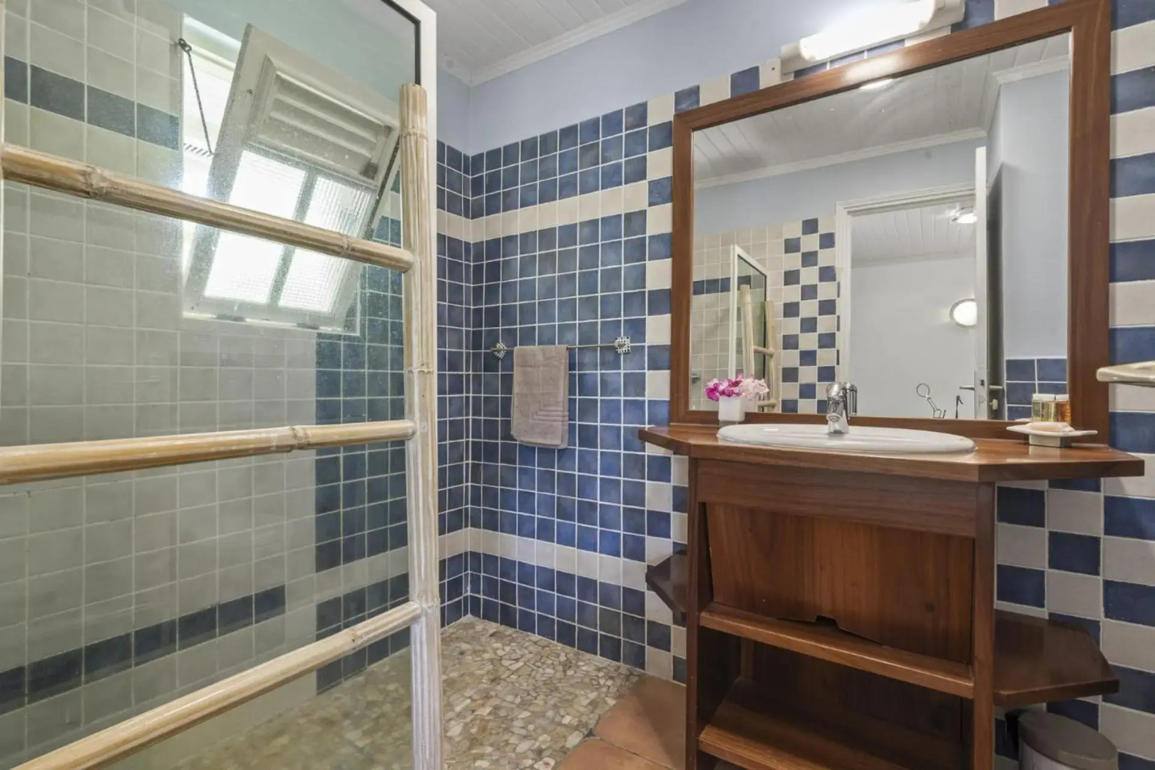 Villa Neivy - 5 ch, grande piscine, à 3 min de la plage