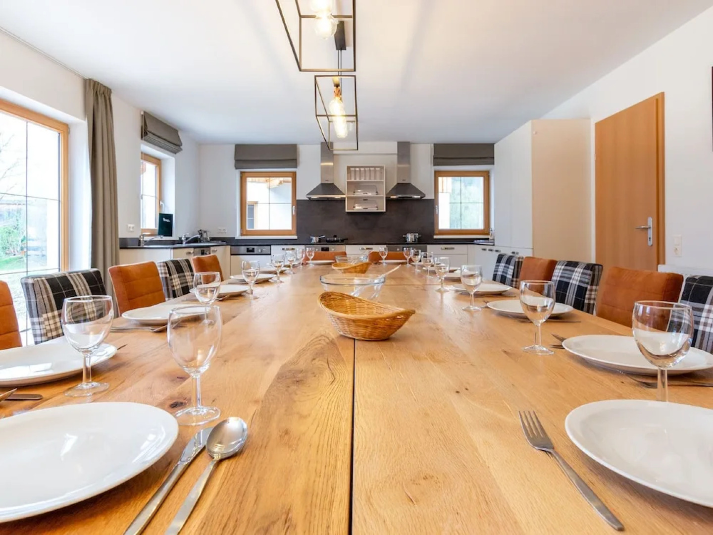 Luxurious Chalet in Obertraun With Pool