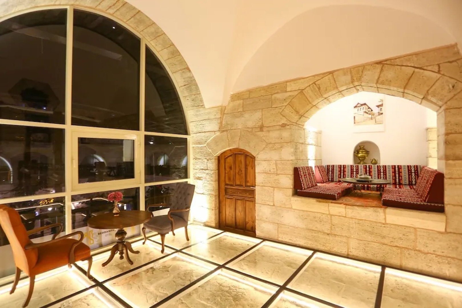 Behrampasa Otel Cafe Restaurant