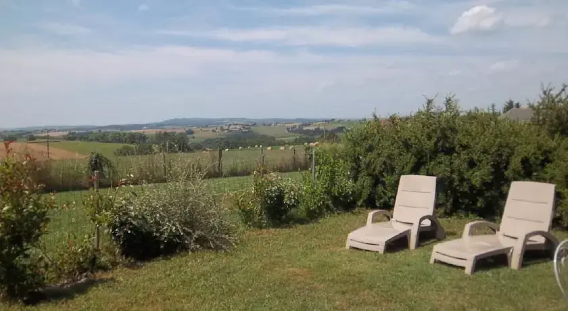 Gîtes et Chambres dhôtes Les Passiflores