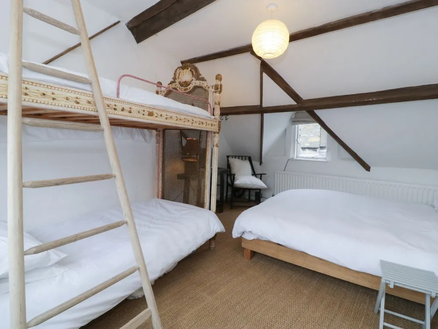 19A Kingshead Street