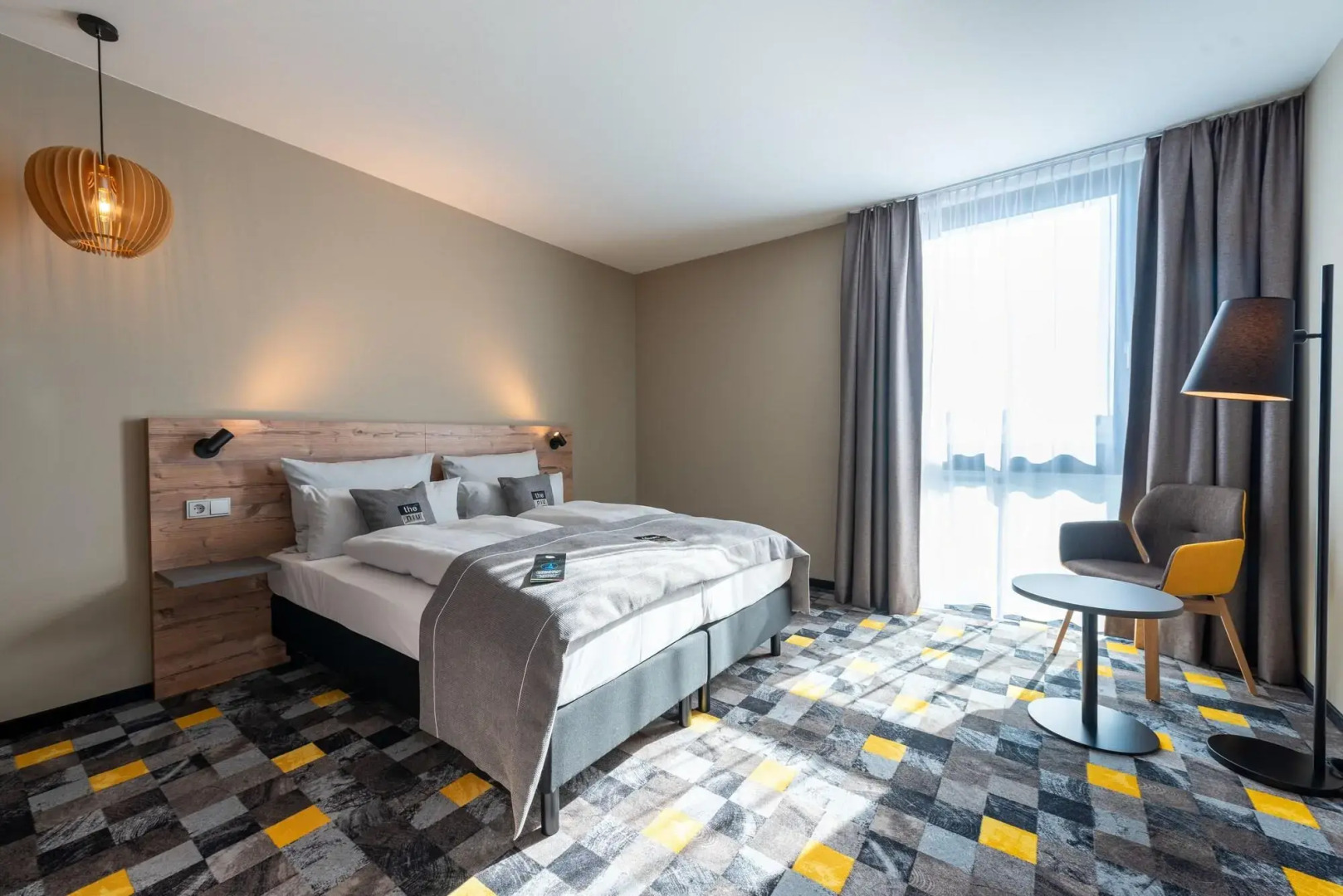 Отель Holiday Inn - the niu, Timber Esslingen, an IHG Hotel