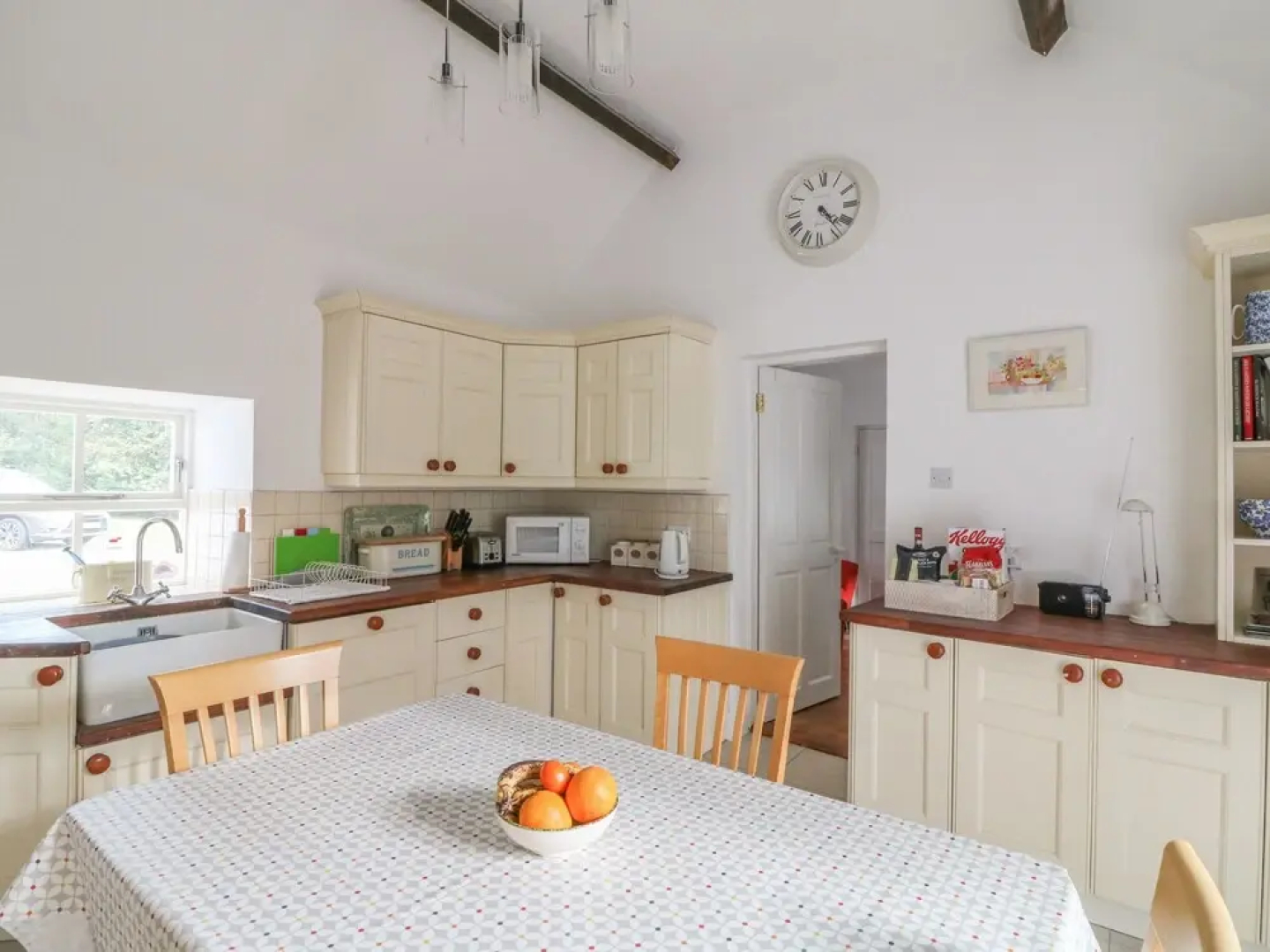 The Old White Cottage