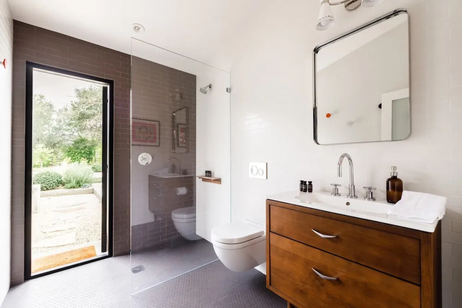 Marquee By Avantstay Modern Stylish Estate w/ Pool & Entertainers Courtyard