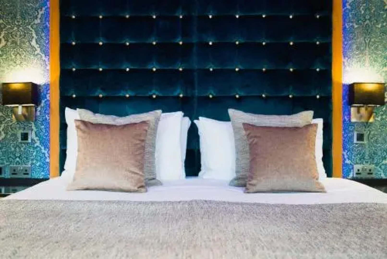 Church Suites by The Cranleigh Boutique