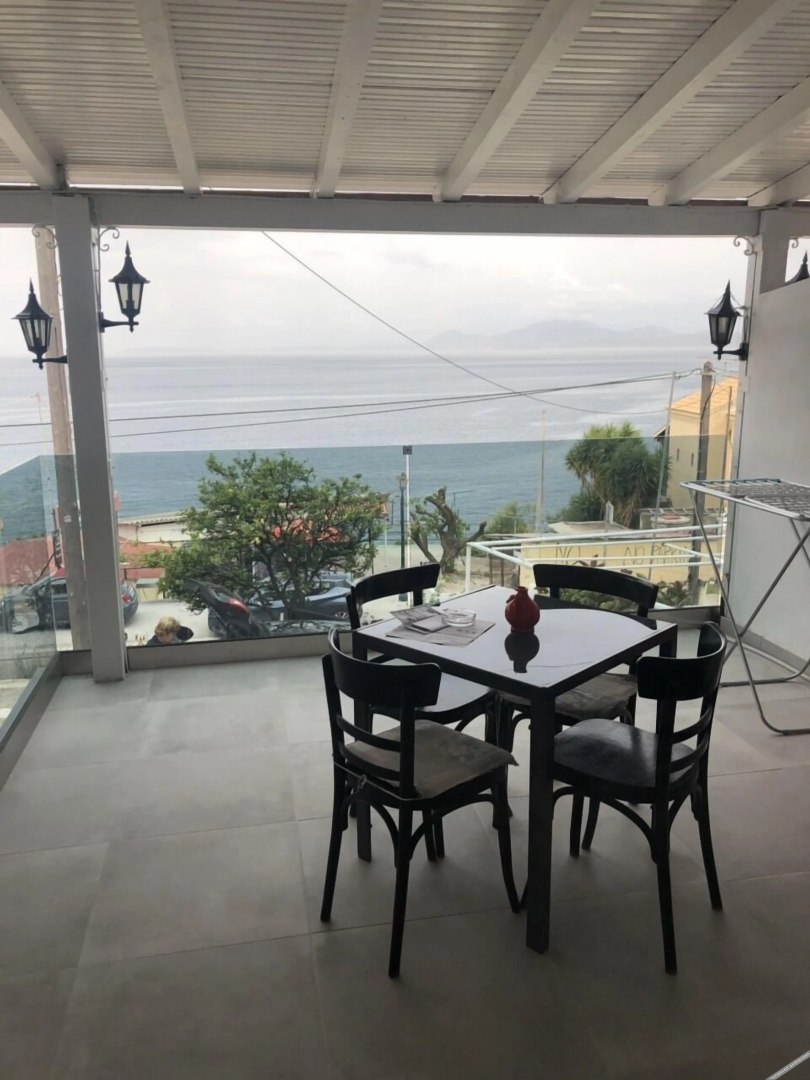 Akrogiali Apartments