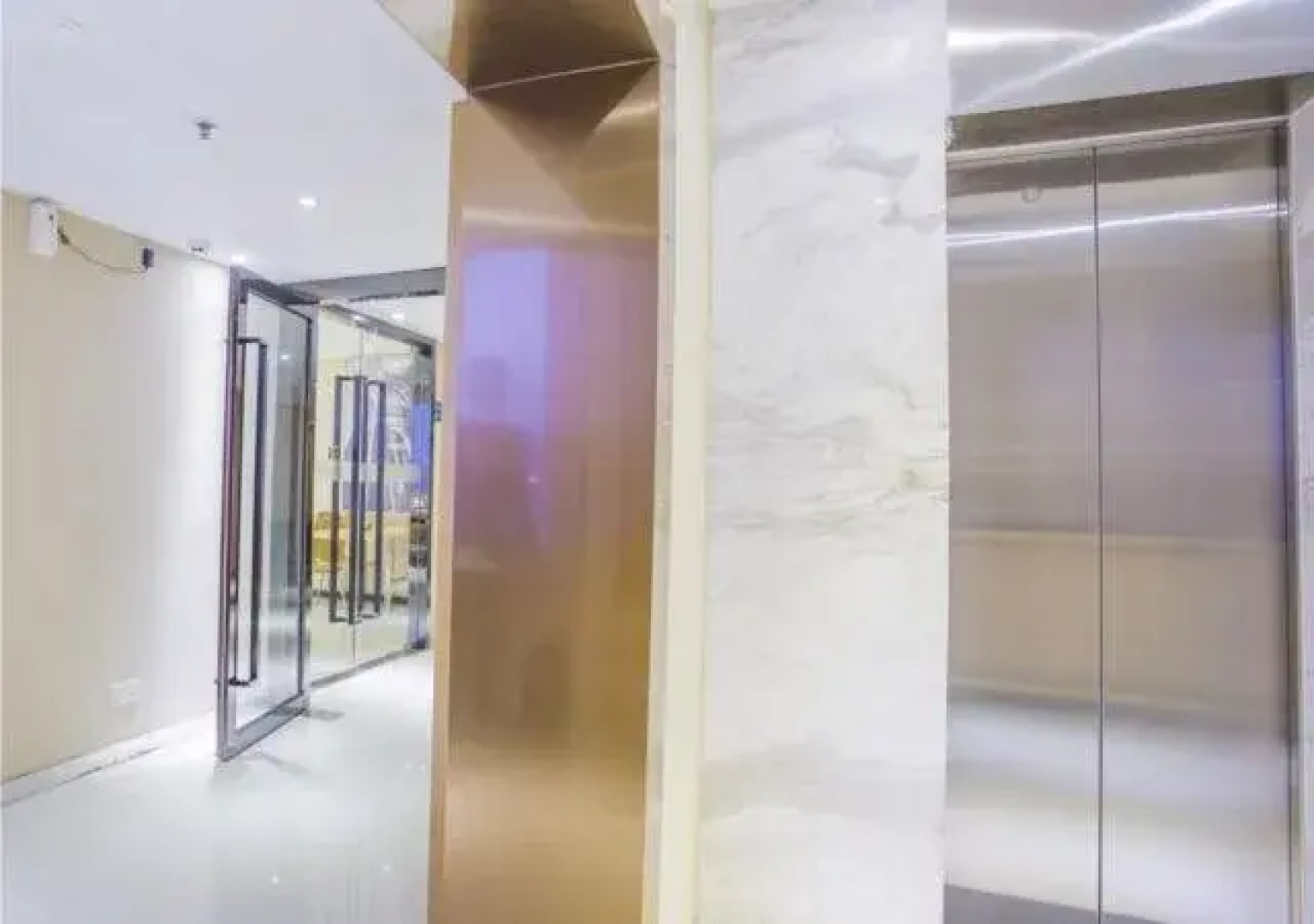 City Comfort Inn Hotel (Fangchenggang Xinggang Avenue)