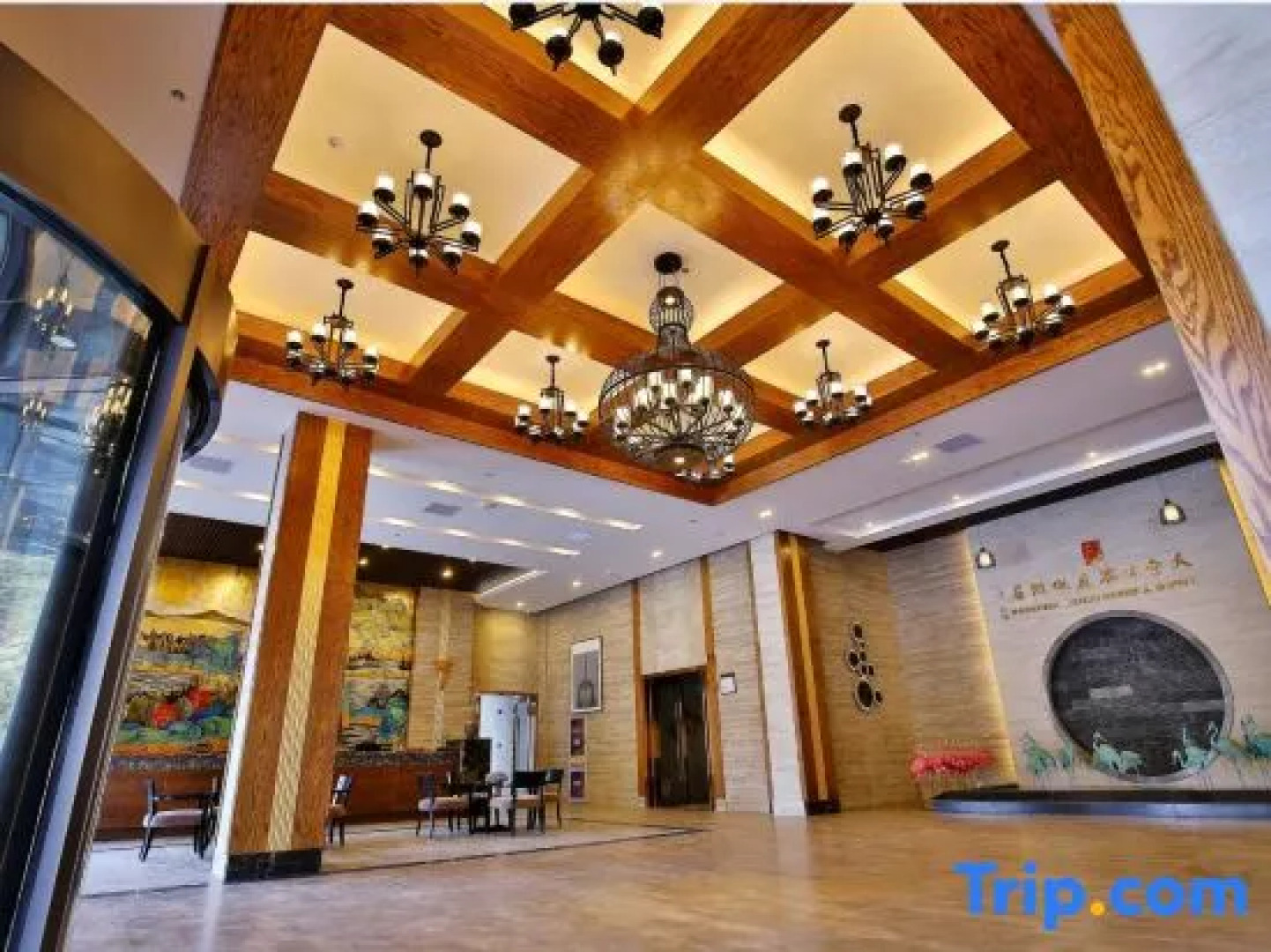 Tiantang Guzhai Holiday Hotel