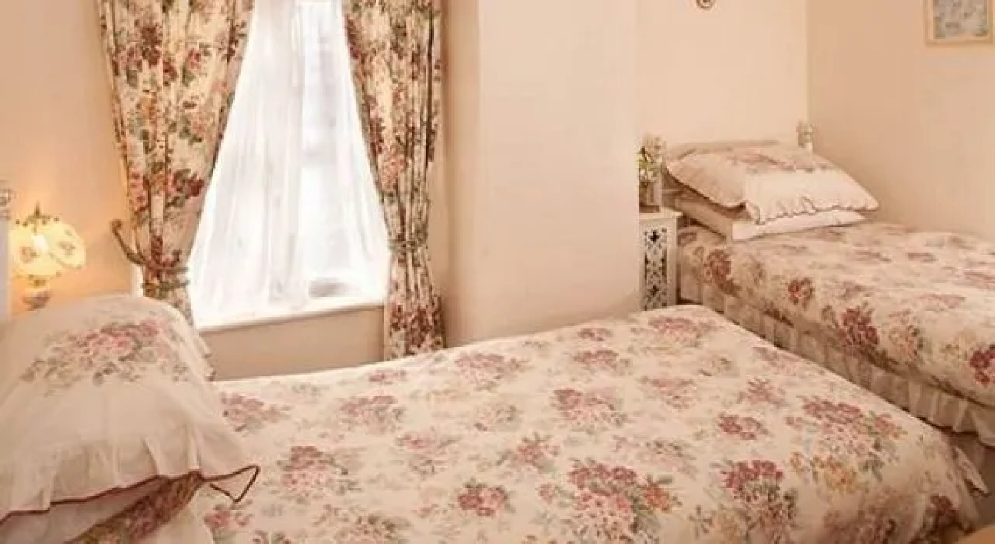 Yew Tree House - B&B