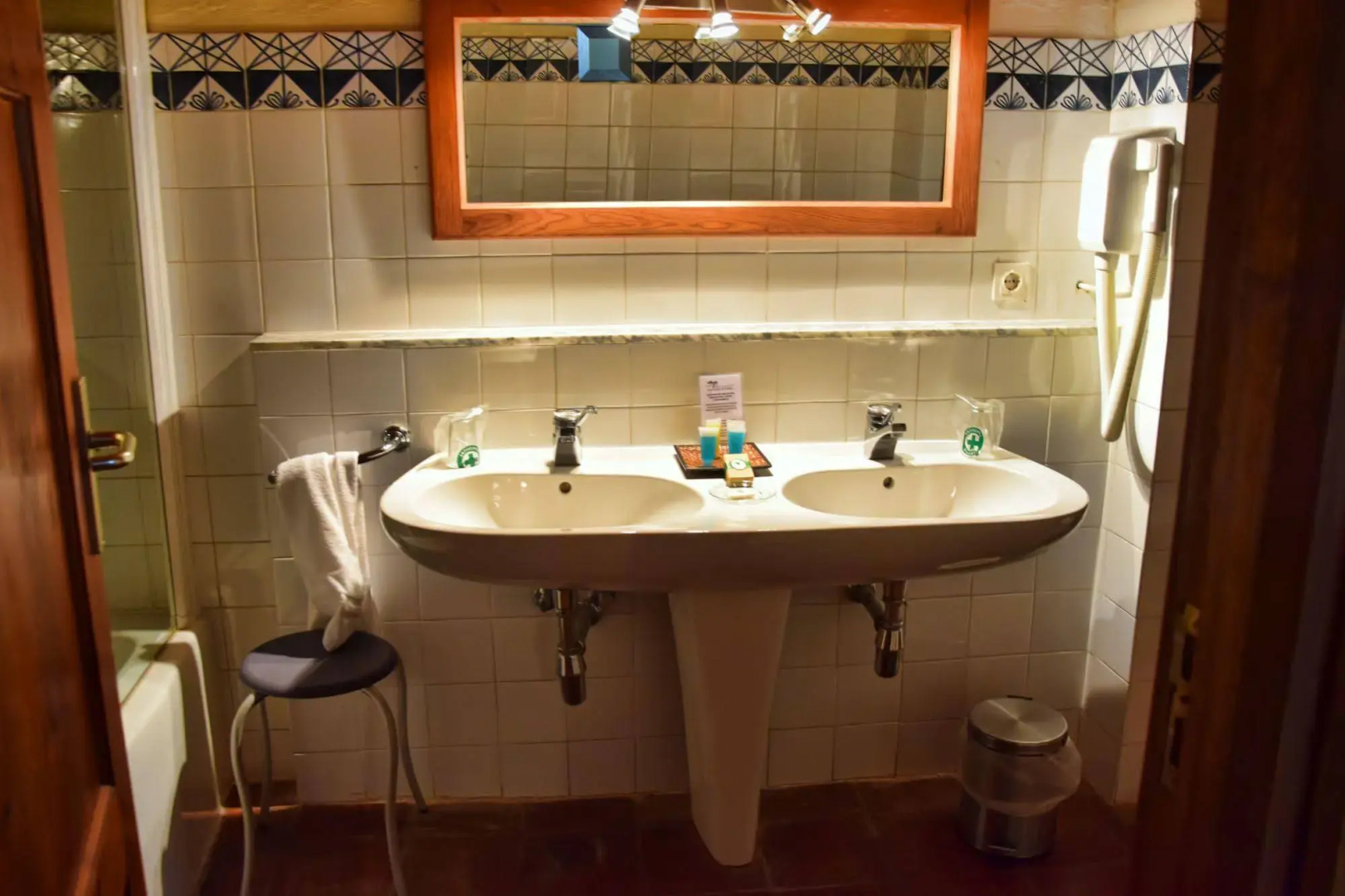 Real Posada De La Mesta