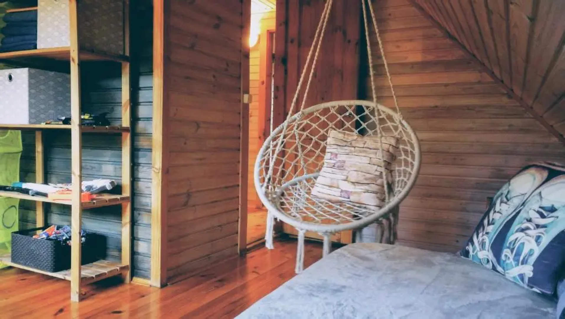 Lombi Holiday House