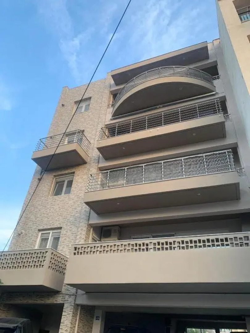 Pety's House by the Sea