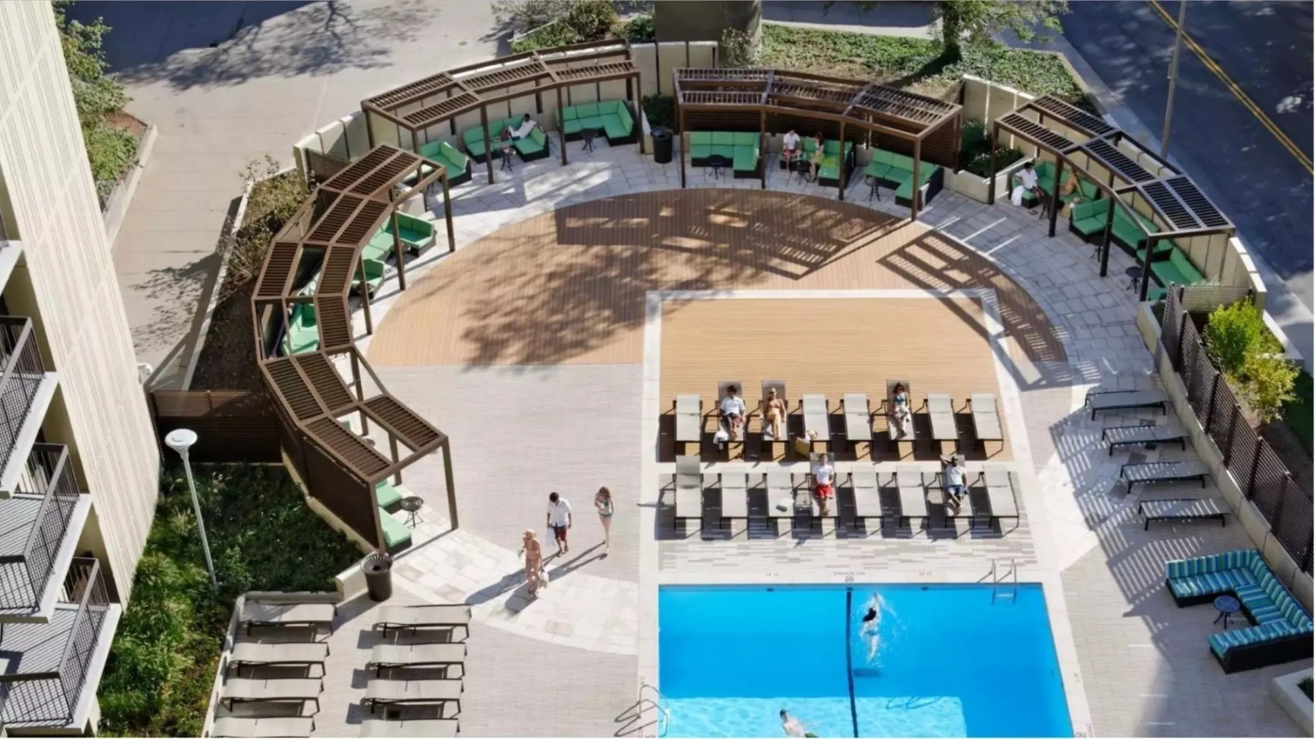 Global Luxury Suites at West End